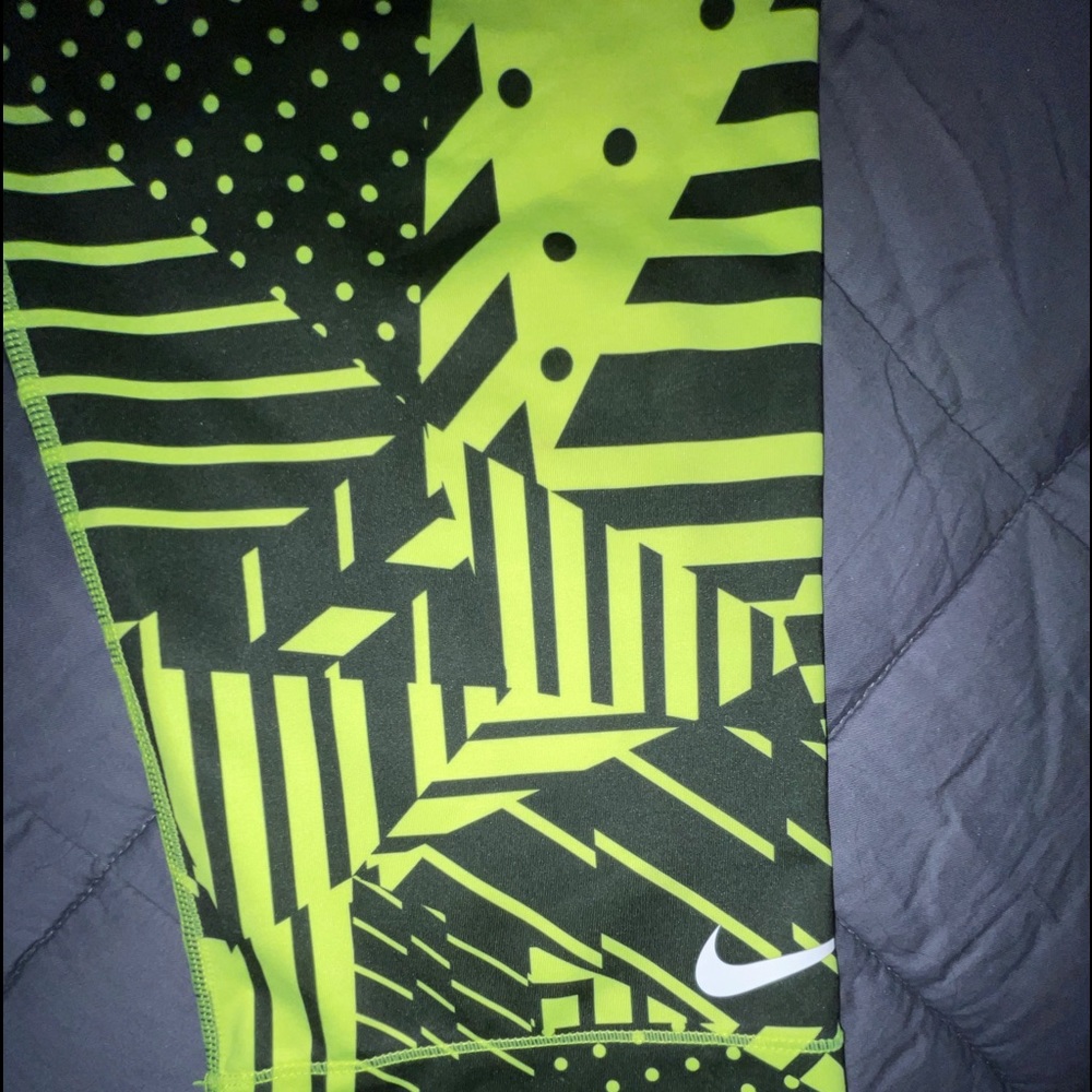 Women’s Nike Capri leggings XL
